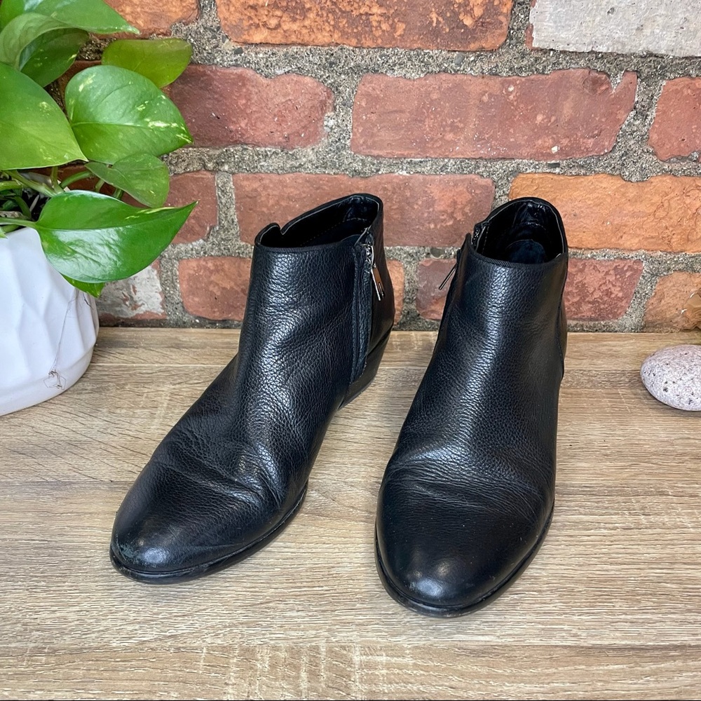 Sam Edelman Booties Sz 9